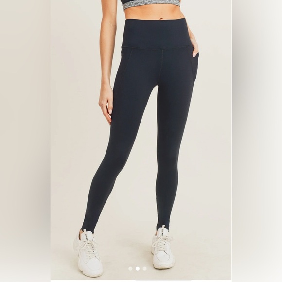Mono B Everyday High Waist Leggings Black Size Small - Picture 2 of 11